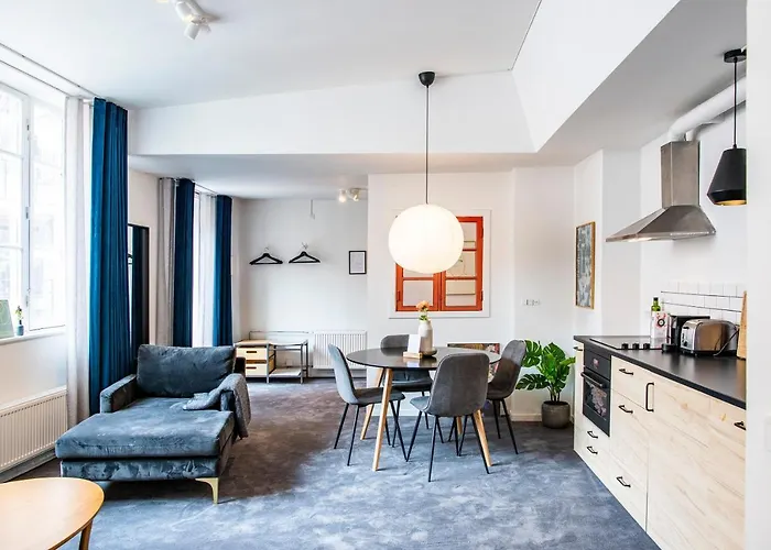 Charming designer loft by Kongens Nytorv